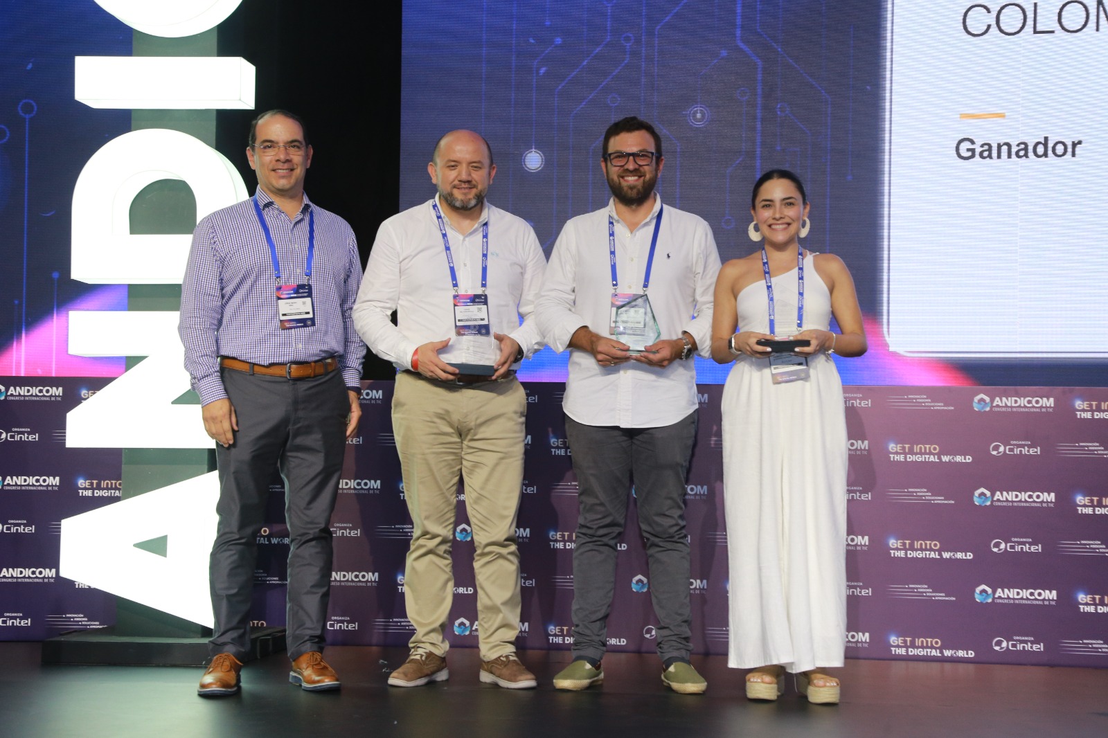 CINTEL y PwC reconocieron las mejores iniciativas digitales del país en el Premio a la Transformación Digital Empresarial