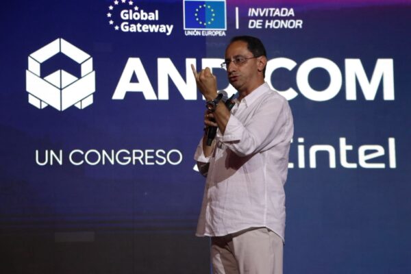 “ANDICOM ES UN PATRIMONIO DE COLOMBIA”: VICEPRESIDENTE JOSÉ MANUEL RESTREPO ENTREGA SUS PRIMERAS DECLARACIONES SOBRE EL SECTOR TECNOLÓGICO